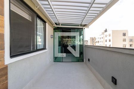 Apartamento à venda com 136m², 2 quartos e 2 vagasCobertura