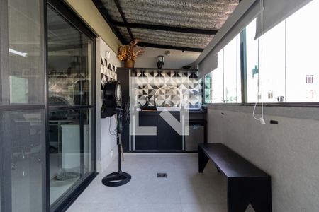 Apartamento à venda com 136m², 2 quartos e 2 vagasCobertura