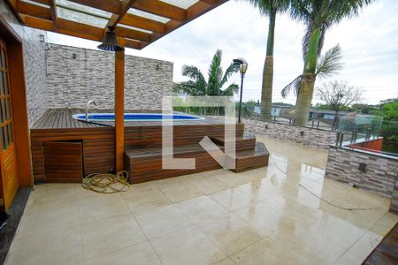 Casa para alugar com 280m², 2 quartos e 6 vagasÁrea externa