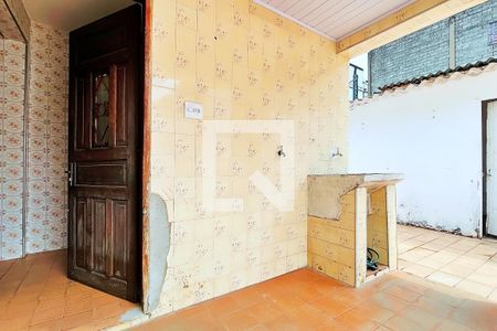 Casa à venda com 180m², 3 quartos e 2 vagas Casa à venda com 180m², 3 quartos e 2 vagasÁrea de Serviço