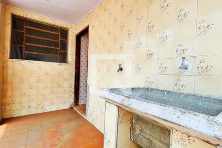 Casa à venda com 180m², 3 quartos e 2 vagas Casa à venda com 180m², 3 quartos e 2 vagasÁrea de Serviço