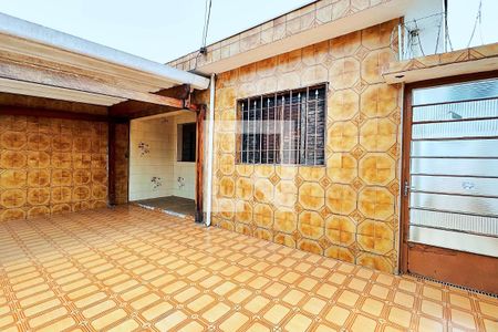 Casa à venda com 180m², 3 quartos e 2 vagas Casa à venda com 180m², 3 quartos e 2 vagasGaragem