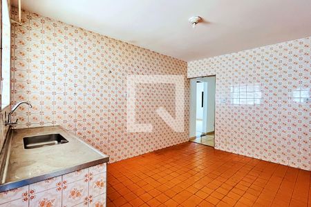 Casa à venda com 180m², 3 quartos e 2 vagas Casa à venda com 180m², 3 quartos e 2 vagasCozinha