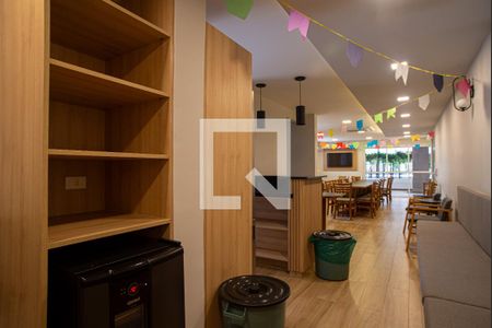 Apartamento para alugar com 54m², 2 quartos e 1 vaga Apartamento para alugar com 54m², 2 quartos e 1 vagaÁrea comum - Salão de festas