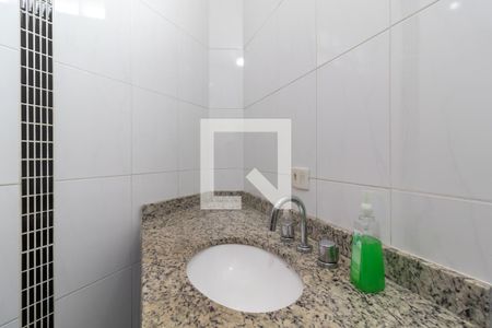 Casa à venda com 123m², 3 quartos e 2 vagasBanheiro 2