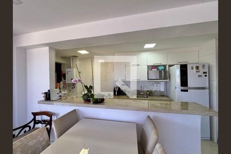 Apartamento à venda com 161m², 3 quartos e 2 vagas Apartamento à venda com 161m², 3 quartos e 2 vagasCozinha e Área de Serviço