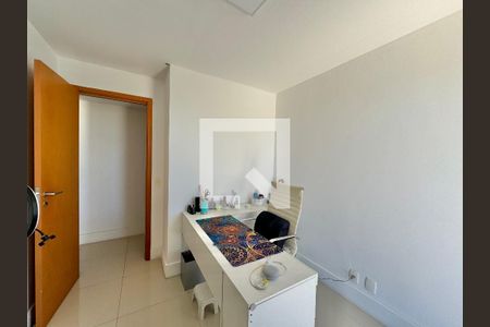 Apartamento à venda com 161m², 3 quartos e 2 vagas Apartamento à venda com 161m², 3 quartos e 2 vagasQuarto