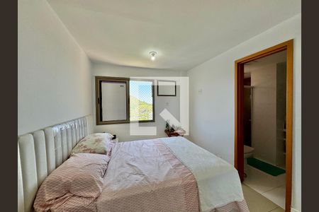 Apartamento à venda com 161m², 3 quartos e 2 vagas Apartamento à venda com 161m², 3 quartos e 2 vagasSuíte 1