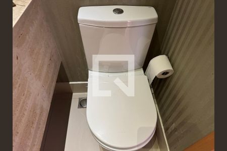 Apartamento à venda com 161m², 3 quartos e 2 vagas Apartamento à venda com 161m², 3 quartos e 2 vagasLavabo