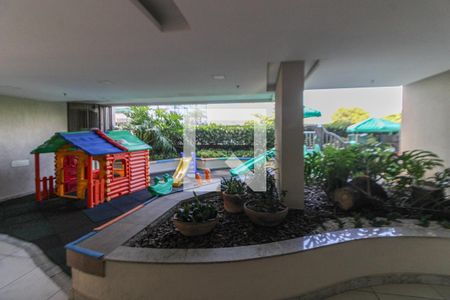 Apartamento à venda com 161m², 3 quartos e 2 vagas Apartamento à venda com 161m², 3 quartos e 2 vagasÁrea comum