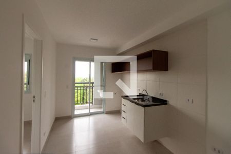 Sala/Cozinha de apartamento para alugar com 1 quarto, 30m² em Jardim Ângela (zona Leste), São Paulo