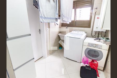 Apartamento para alugar com 140m², 4 quartos e 2 vagas Apartamento para alugar com 140m², 4 quartos e 2 vagasÁrea de Serviço