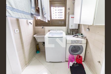 Apartamento para alugar com 140m², 4 quartos e 2 vagas Apartamento para alugar com 140m², 4 quartos e 2 vagasÁrea de Serviço