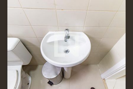 Apartamento para alugar com 140m², 4 quartos e 2 vagas Apartamento para alugar com 140m², 4 quartos e 2 vagasBanheiro de serviço