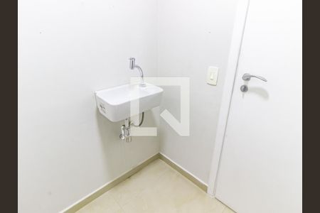 Apartamento para alugar com 140m², 4 quartos e 2 vagas Apartamento para alugar com 140m², 4 quartos e 2 vagasLavabo