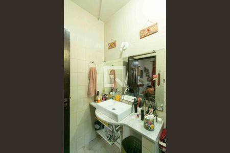 Casa à venda com 185m², 2 quartos e 4 vagas Casa à venda com 185m², 2 quartos e 4 vagasBanheiro