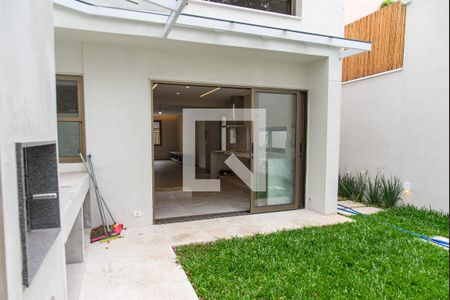 Casa de condomínio para alugar com 150m², 3 quartos e 2 vagas Casa de condomínio para alugar com 150m², 3 quartos e 2 vagasChurrasqueira
