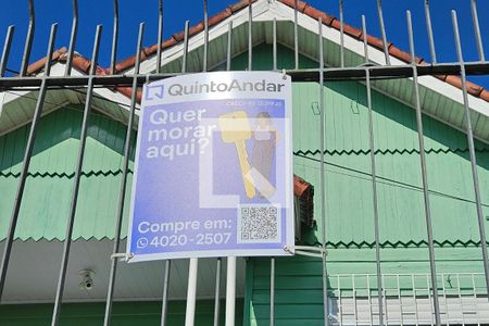Casa à venda com 200m², 3 quartos e 2 vagasPlaquinha