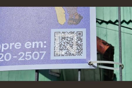 Casa à venda com 200m², 3 quartos e 2 vagasQR code