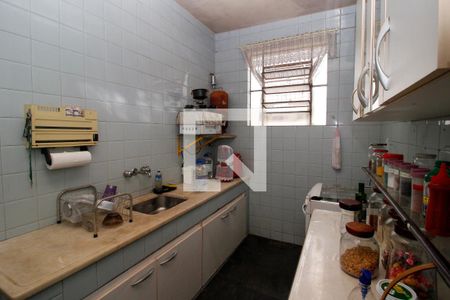 Casa à venda com 320m², 4 quartos e 2 vagasCozinha