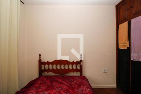 Quarto 1 de casa à venda com 4 quartos, 320m² em Carlos Prates, Belo Horizonte