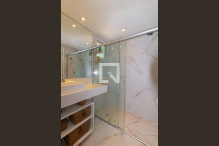 Apartamento à venda com 178m², 3 quartos e 3 vagasBanheiro da Suíte 1