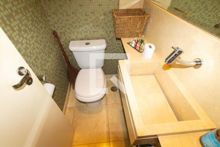Lavabo  de apartamento à venda com 3 quartos, 178m² em Cambuci, São Paulo