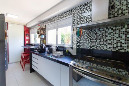 Apartamento à venda com 178m², 3 quartos e 3 vagasCozinha 