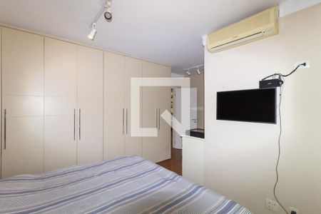 Apartamento à venda com 178m², 3 quartos e 3 vagasSuíte 1