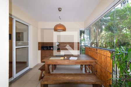 Apartamento à venda com 178m², 3 quartos e 3 vagasVaranda da Sala