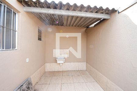 Casa para alugar com 60m², 2 quartos e sem vagaÁrea de Serviço