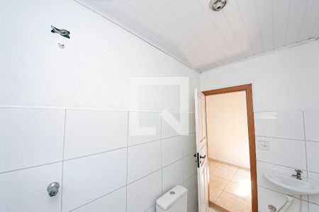 Casa para alugar com 60m², 2 quartos e sem vaga Casa para alugar com 60m², 2 quartos e sem vagaBanheiro