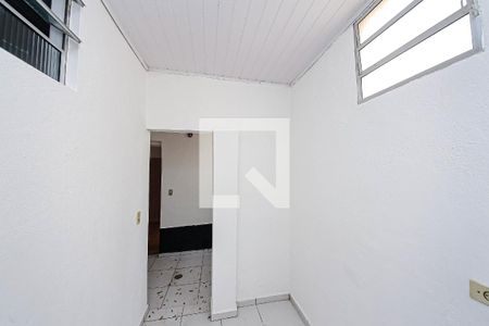 Casa para alugar com 70m², 2 quartos e 3 vagas Casa para alugar com 70m², 2 quartos e 3 vagasÁrea de Serviço