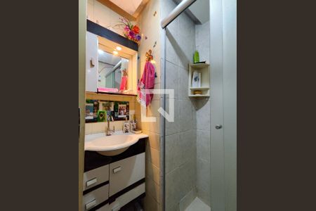 Apartamento à venda com 60m², 2 quartos e 1 vagaBanheiro Corredor