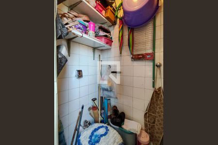 Apartamento à venda com 60m², 2 quartos e 1 vagaBanheiro de serviço