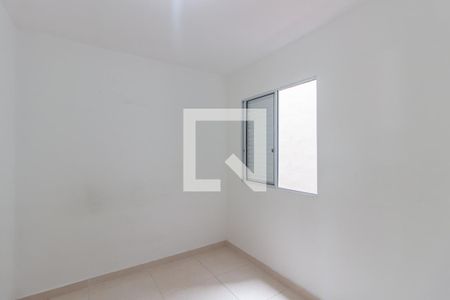 Quarto 2 de apartamento para alugar com 2 quartos, 38m² em Cidade Líder, São Paulo