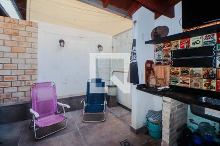 Casa à venda com 230m², 3 quartos e 1 vagaPátio Fundos
