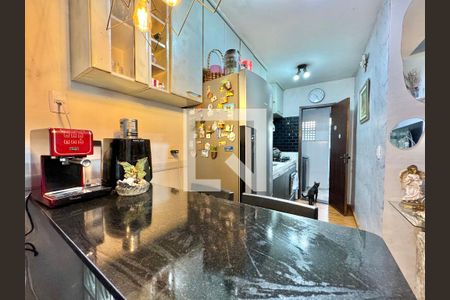 Casa de condomínio à venda com 130m², 2 quartos e 2 vagas Casa de condomínio à venda com 130m², 2 quartos e 2 vagasCozinha e Área de Serviço