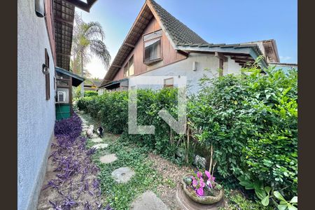 Casa de condomínio à venda com 130m², 2 quartos e 2 vagas Casa de condomínio à venda com 130m², 2 quartos e 2 vagasÁrea externa