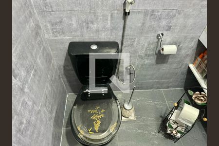 Casa de condomínio à venda com 130m², 2 quartos e 2 vagas Casa de condomínio à venda com 130m², 2 quartos e 2 vagasLavabo