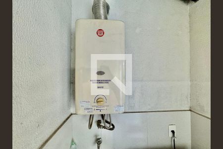 Casa de condomínio à venda com 130m², 2 quartos e 2 vagas Casa de condomínio à venda com 130m², 2 quartos e 2 vagasCozinha e Área de Serviço