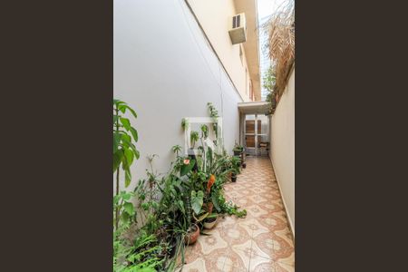 Casa para alugar com 200m², 4 quartos e 3 vagasCorredor Entrada