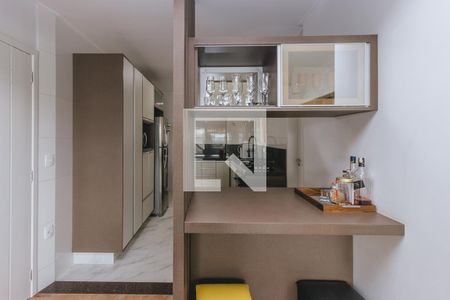 Cozinha de apartamento para alugar com 3 quartos, 102m² em Jardim das Indústrias, São José dos Campos