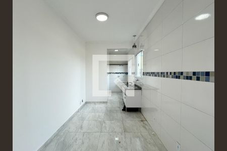 Sala/Cozinha de kitnet/studio para alugar com 1 quarto, 35m² em Vila dos Remedios, São Paulo