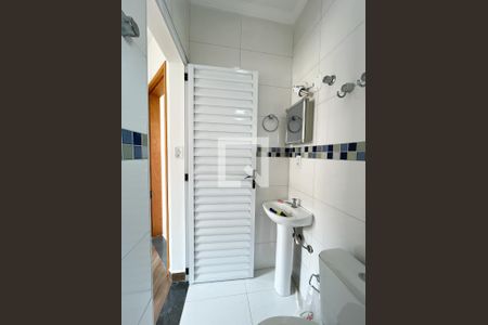 Banheiro de kitnet/studio para alugar com 1 quarto, 35m² em Vila dos Remedios, São Paulo