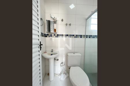 Banheiro de kitnet/studio para alugar com 1 quarto, 35m² em Vila dos Remedios, São Paulo