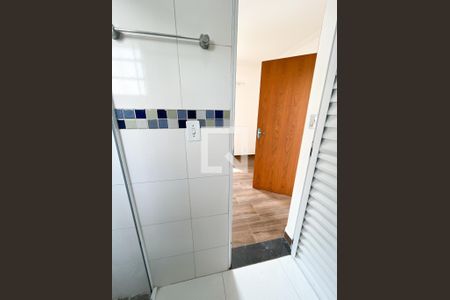 Studio para alugar com 35m², 1 quarto e sem vaga Studio para alugar com 35m², 1 quarto e sem vagaBanheiro