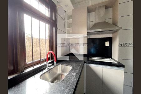 Casa à venda com 160m², 3 quartos e 1 vagaCozinha