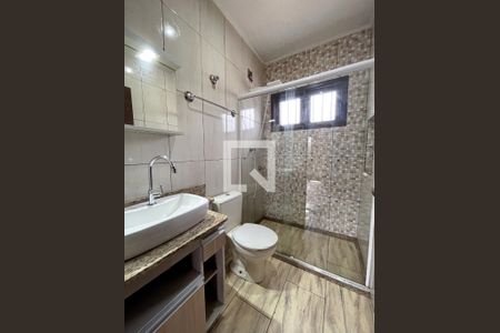 Casa à venda com 160m², 3 quartos e 1 vagaBanheiro