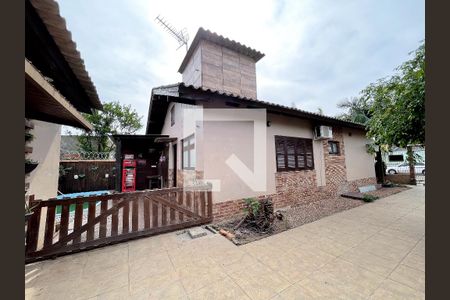 Casa à venda com 160m², 3 quartos e 1 vagaÁrea comum